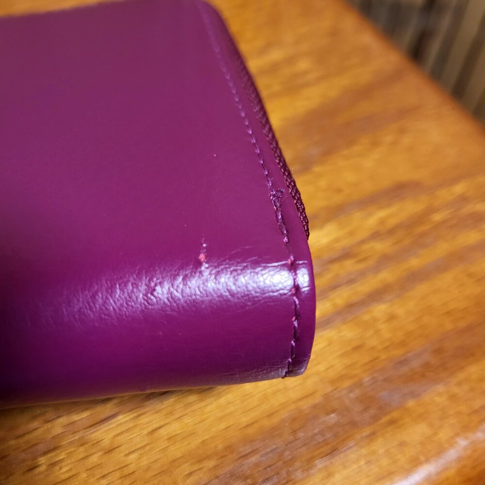 Woman's Wallet Credit Card Holder Phone Clutch Plum - Picture 4 of 4